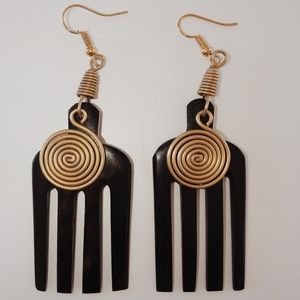🔅❌*SOLD *❌🔅 Authentic African Comb Earrings